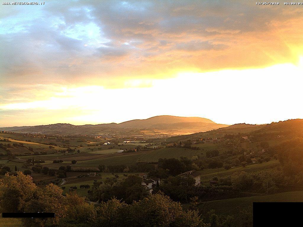La Finestra Sul Conero Bed & Breakfast Castelfidardo Exterior photo